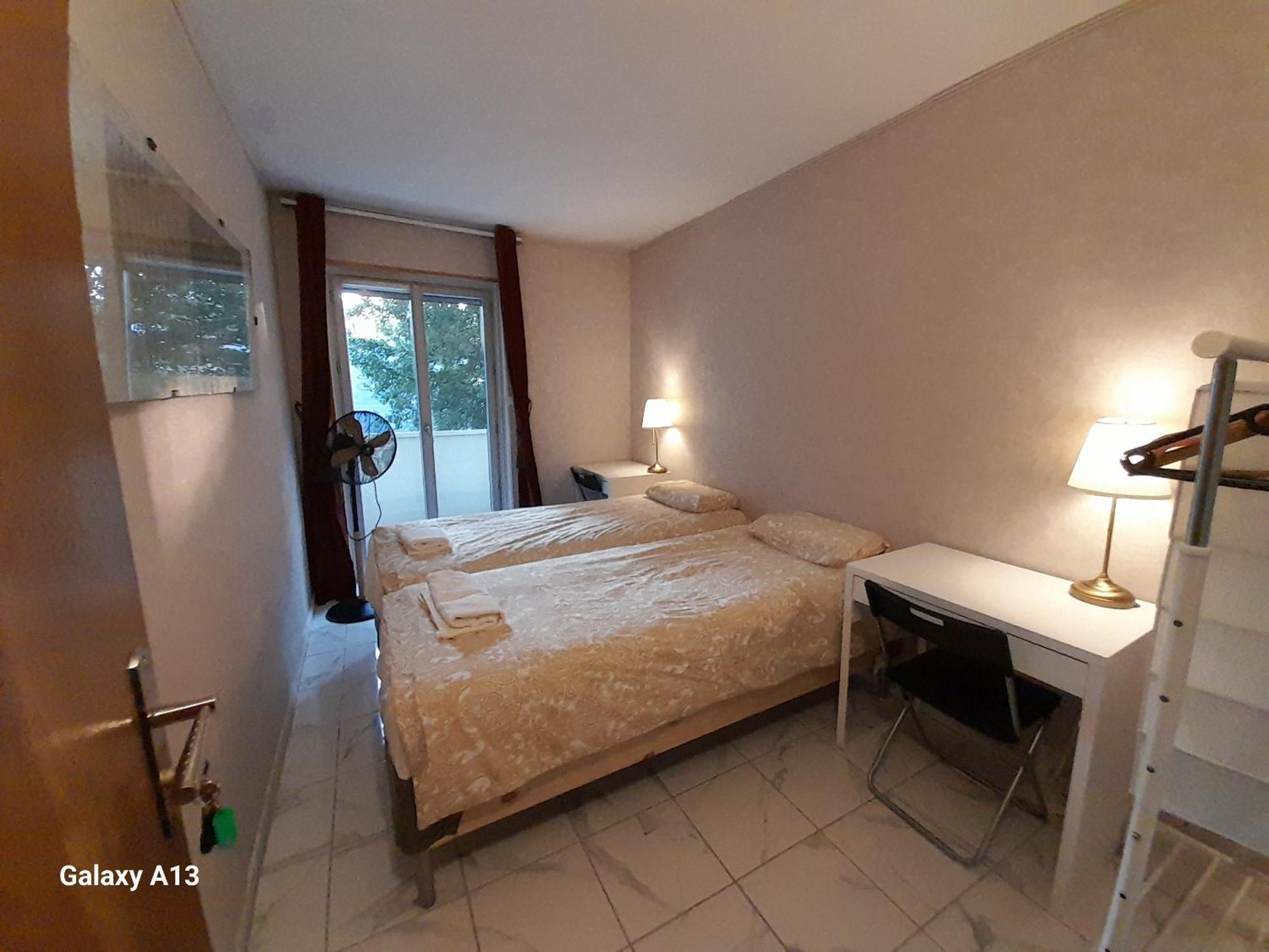 Apartment Sci Ls